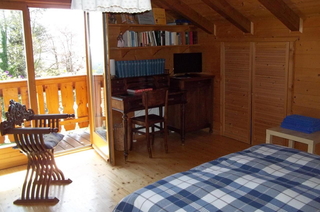 Bed and Breakfast La Ca Fioria à Pollone Extérieur photo